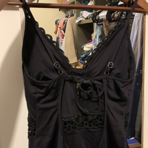 Womens Size L 12/14 Becca Black One Piece Swimming Suit - Picture 4 of 5